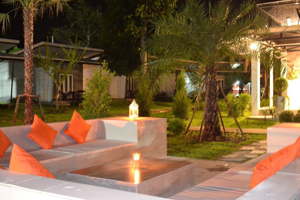 V Valley Resort Сатун Екстер'єр фото